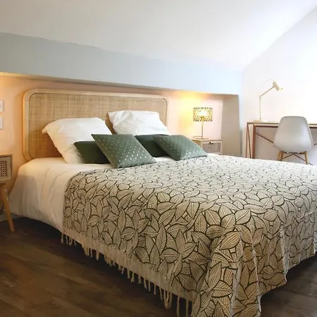 La Loge En Or - Parking Public - Triplex - Proche Centre Et Autoroute Apartman