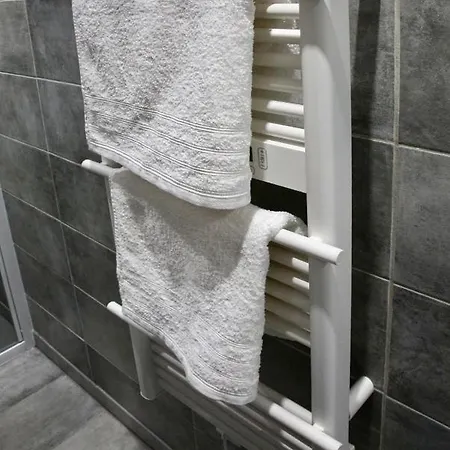 La Loge En Or - Parking Public - Triplex - Proche Centre Et Autoroute Lens